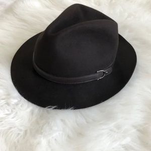 Gucci Rabbit  Felt Fedora Hat Authentic